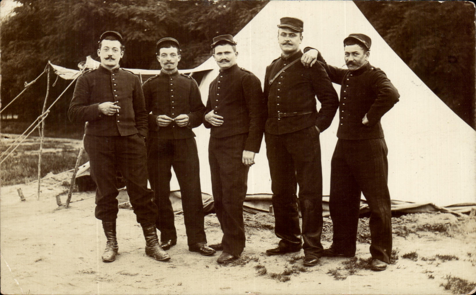 Real photo Soldiers militaria