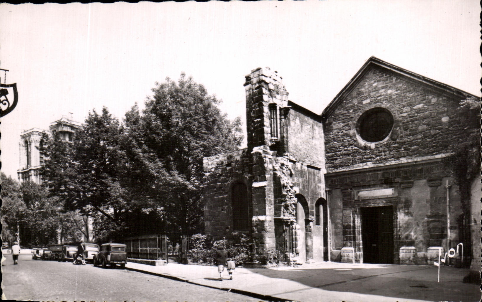 CPA Paris By Planing Church Saint Julien the Poor one