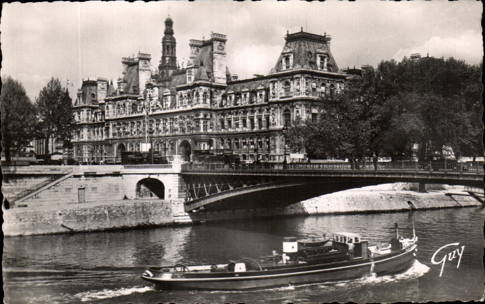 CPA Paris And Its Wonders the Town hall And the Bridge D' Arcole Barge