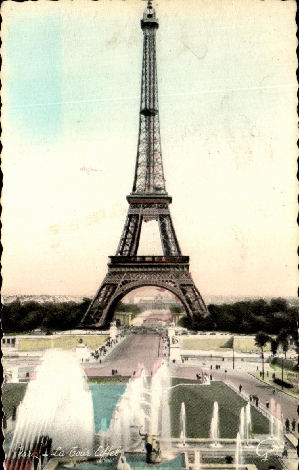 CPA Paris la tour Eiffel 