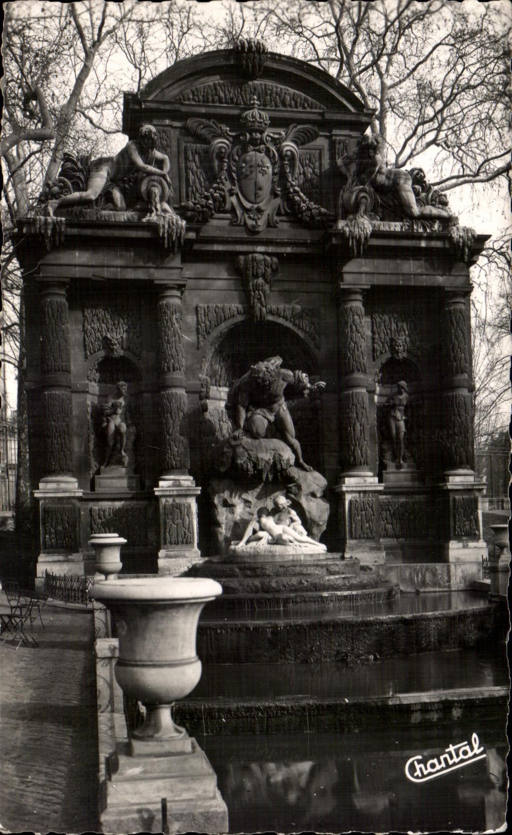CPA Paris Medicis Fountain
