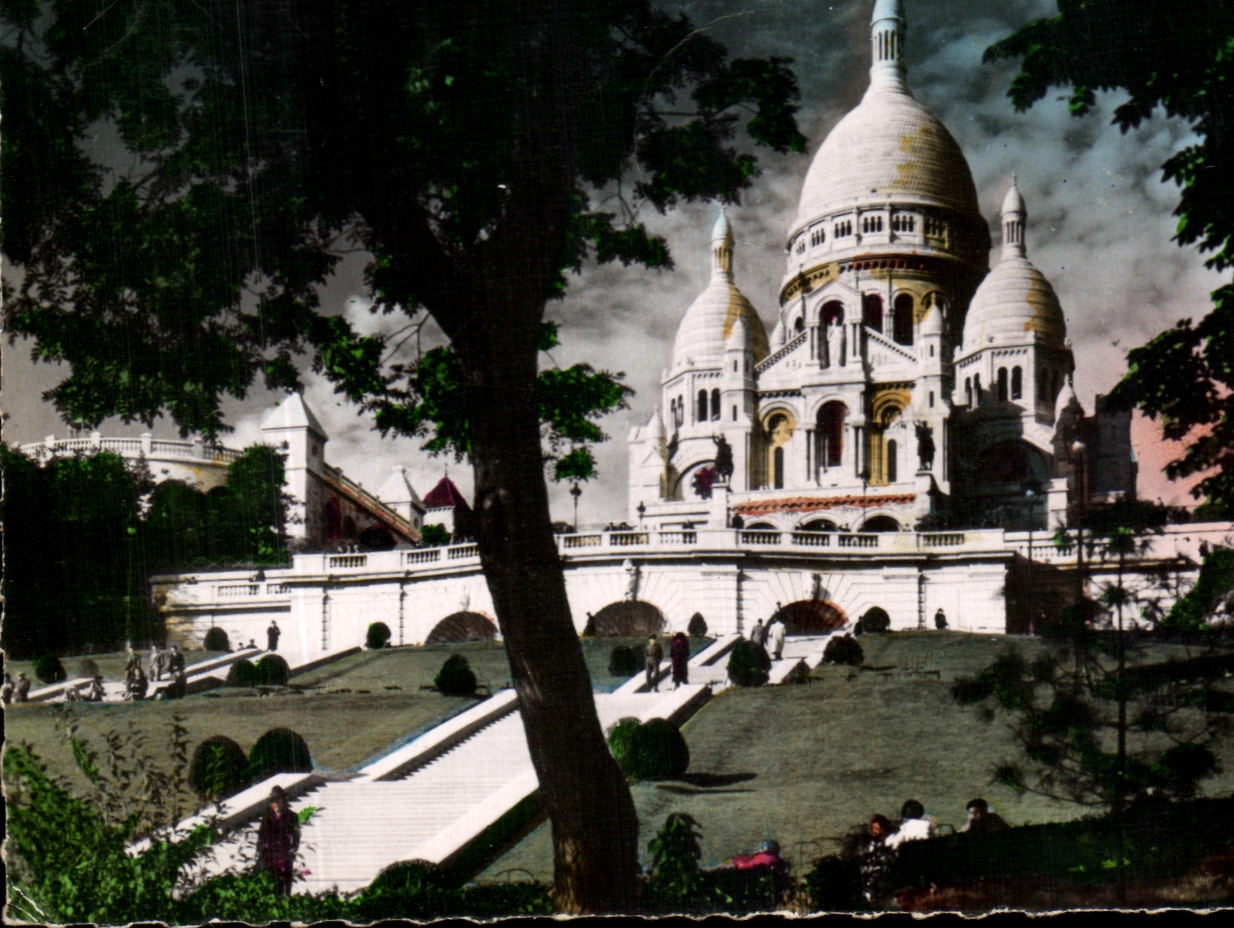 CPA Paris La Basilique du Sacre Coeur Montmartre