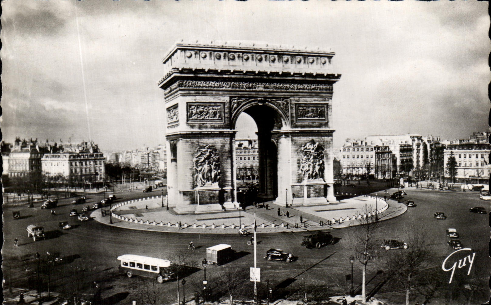 CPA Paris Et Ses Merveilles Place et Arc de triomphe de l'Etolle