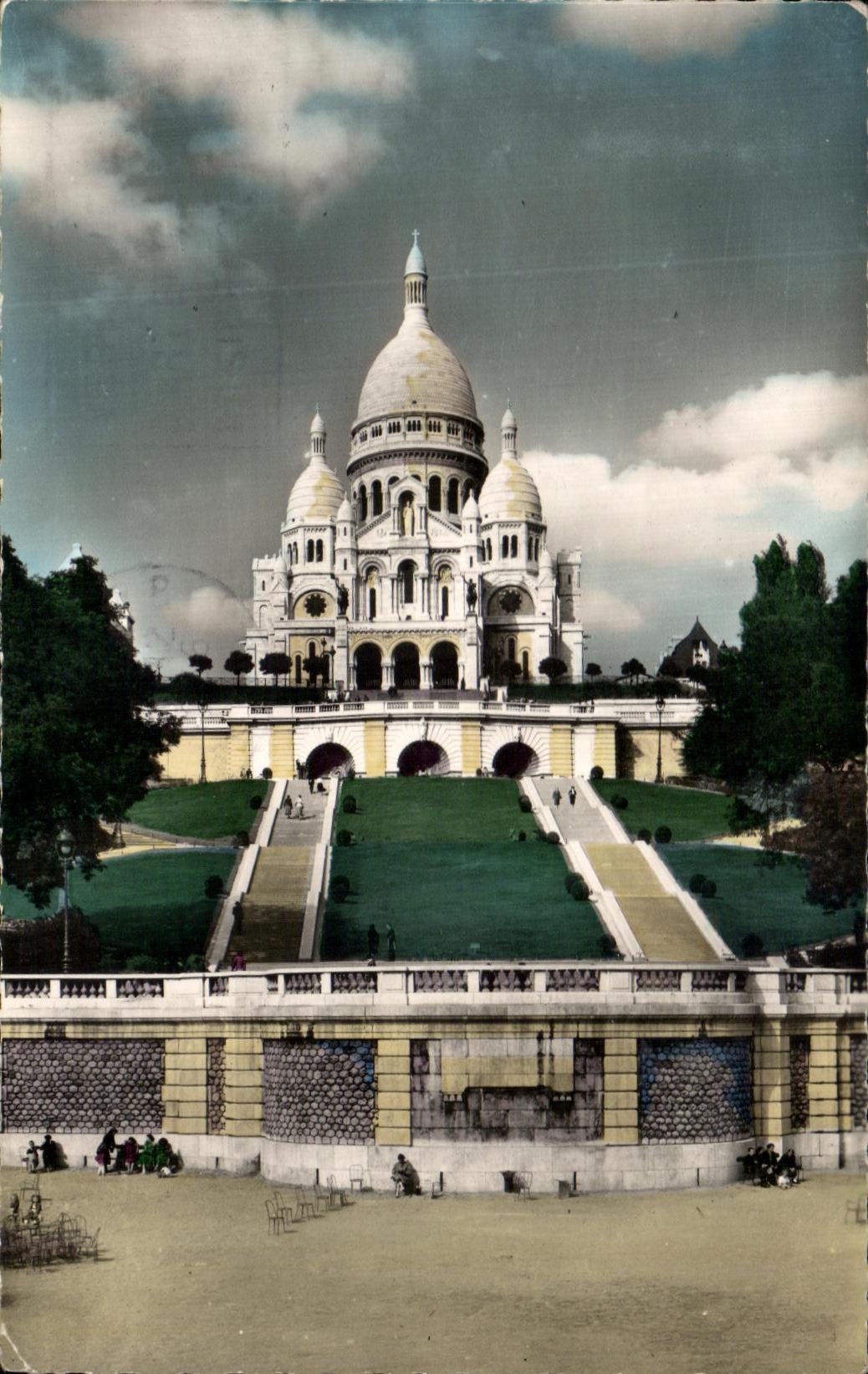 CPA Paris Le Sacre Coeur de Montmartre