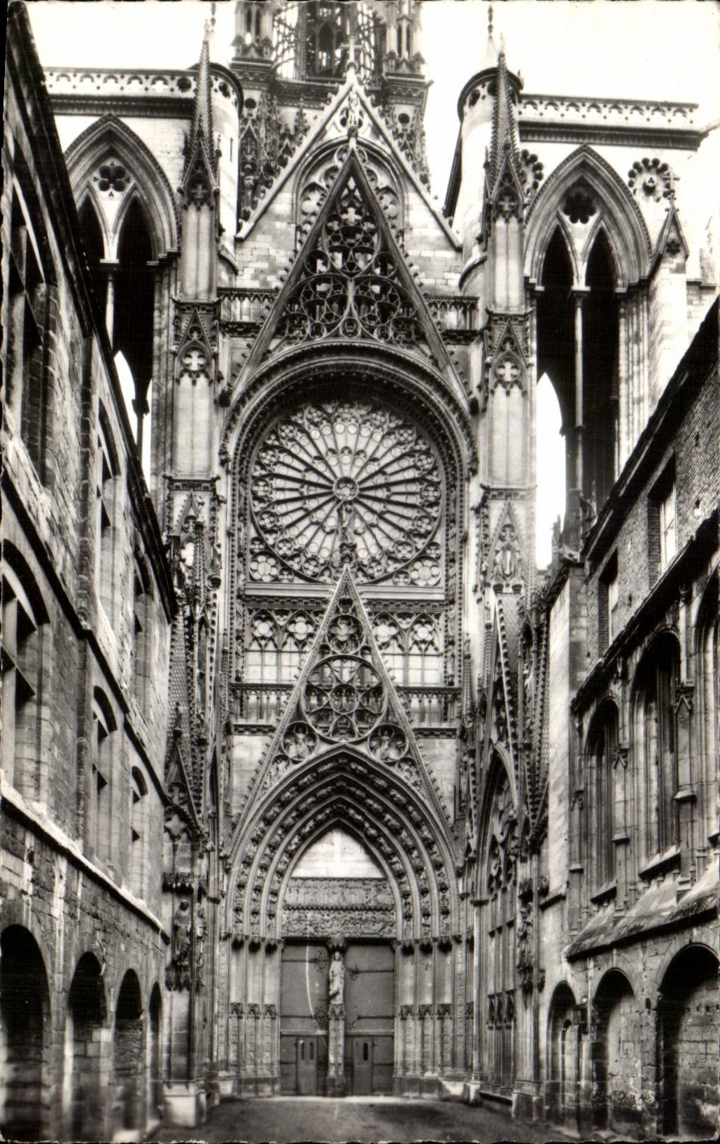 CPA Rouen the Cathedral Court of the Booksellers