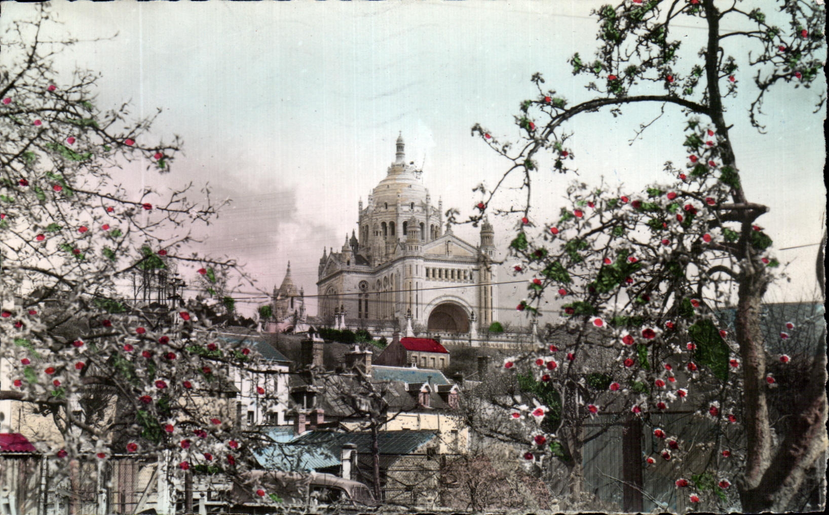 CPA Lisieux visto en la basilica