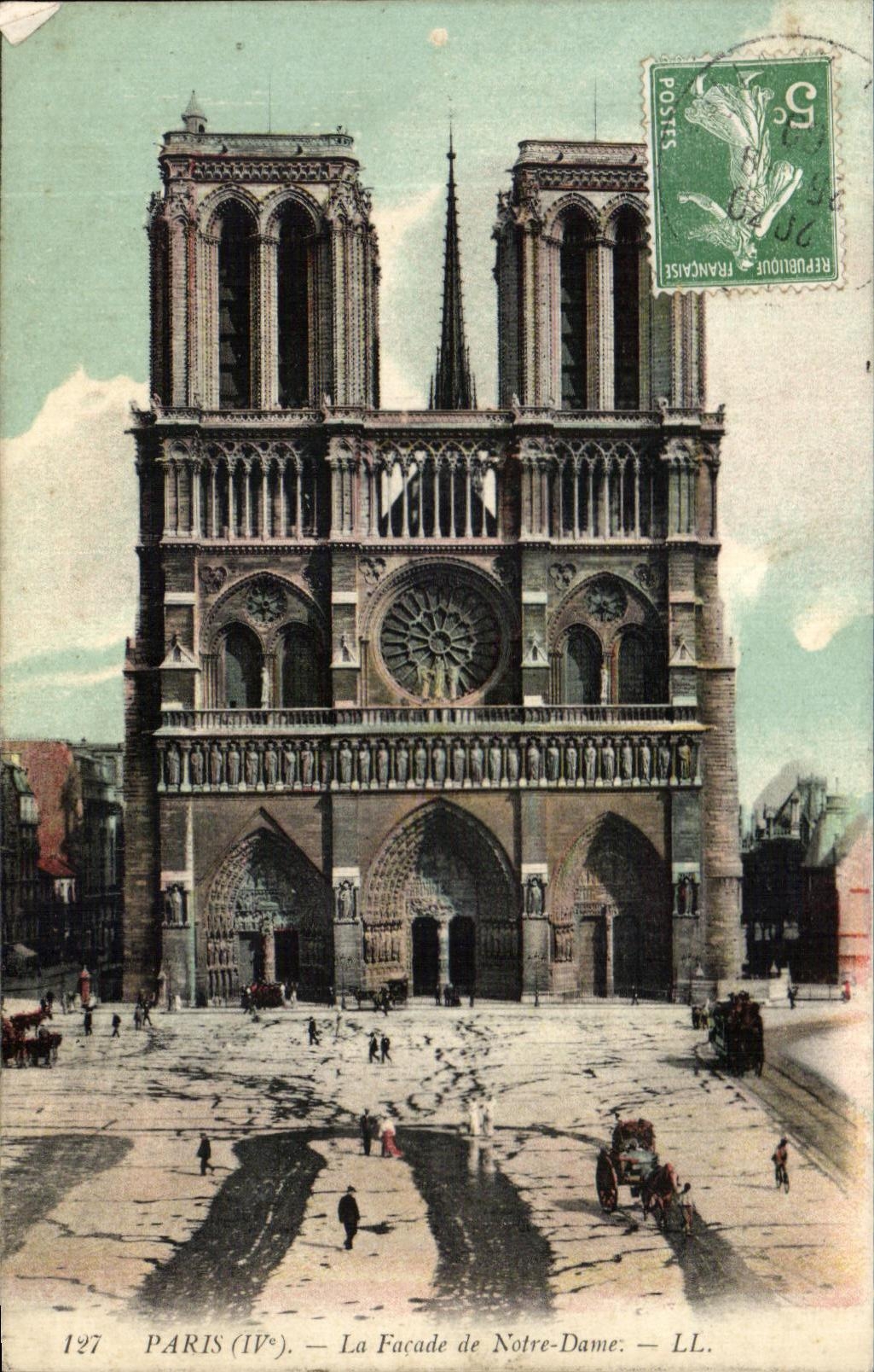 CPA Paris el ataque frontal de Notre Dame