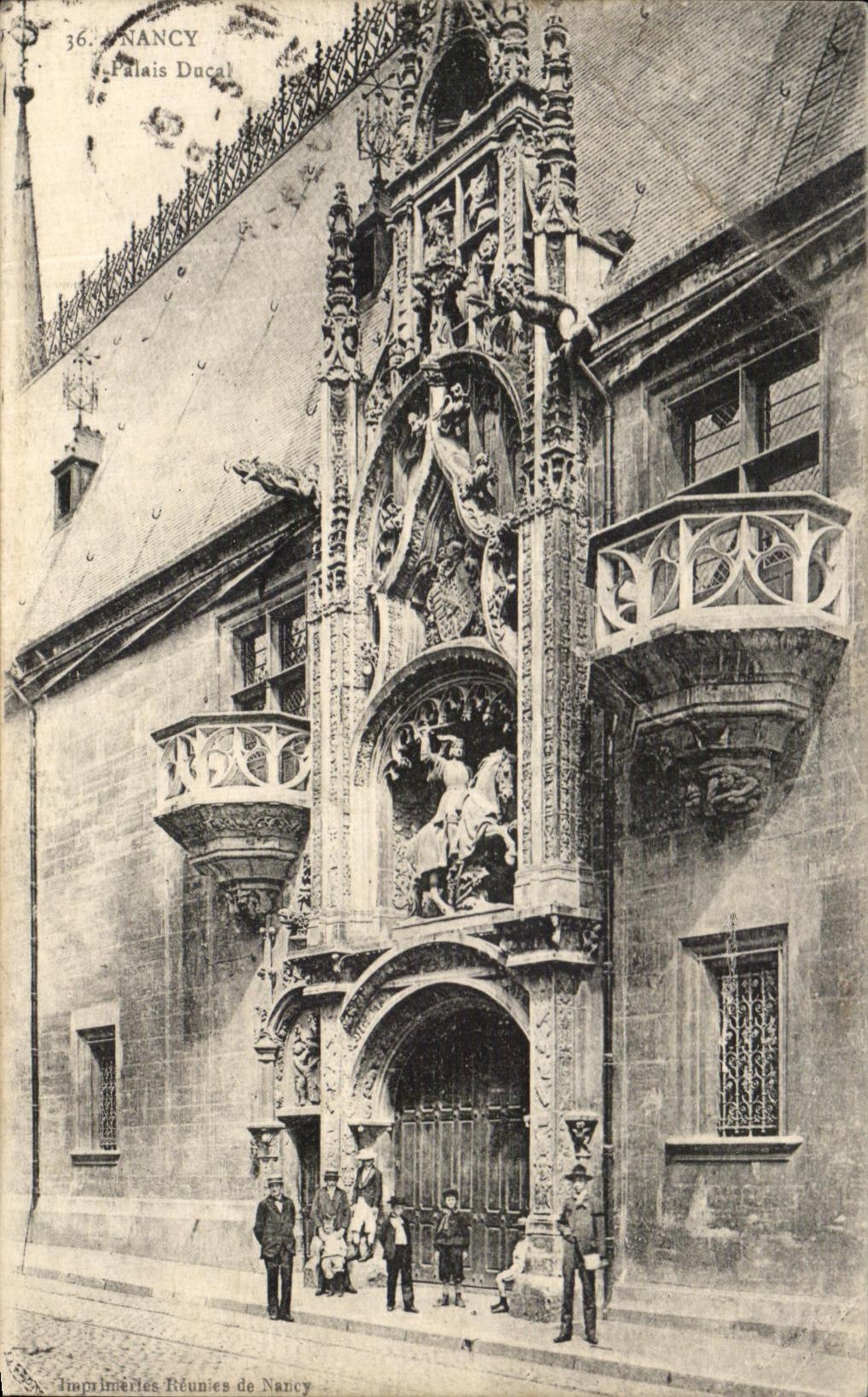 CPA Nancy Palais ducal Enfants