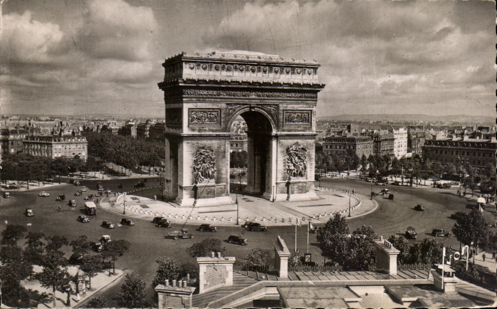 CPA Paris Arc de Triomphe 
