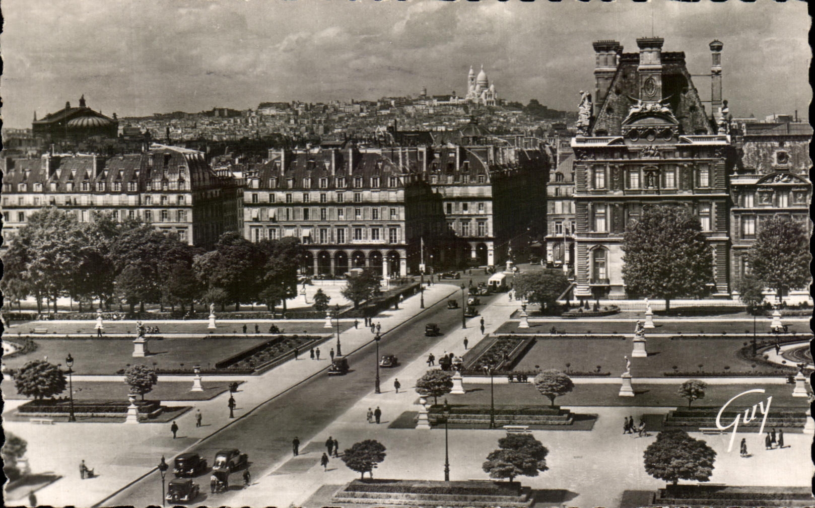 CPA Paris And Its Wonders the Montmartre hillock seen of the palate of Louvre