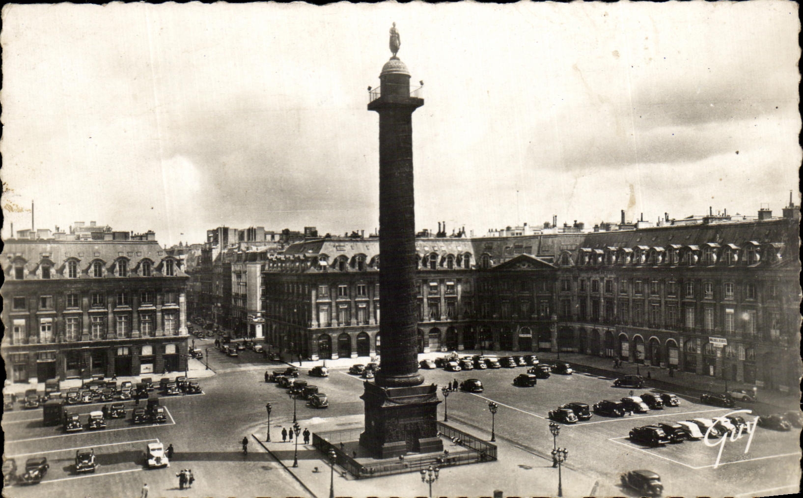 CPA Paris And Its Wonders Place Vendome and Colonne of the Large army