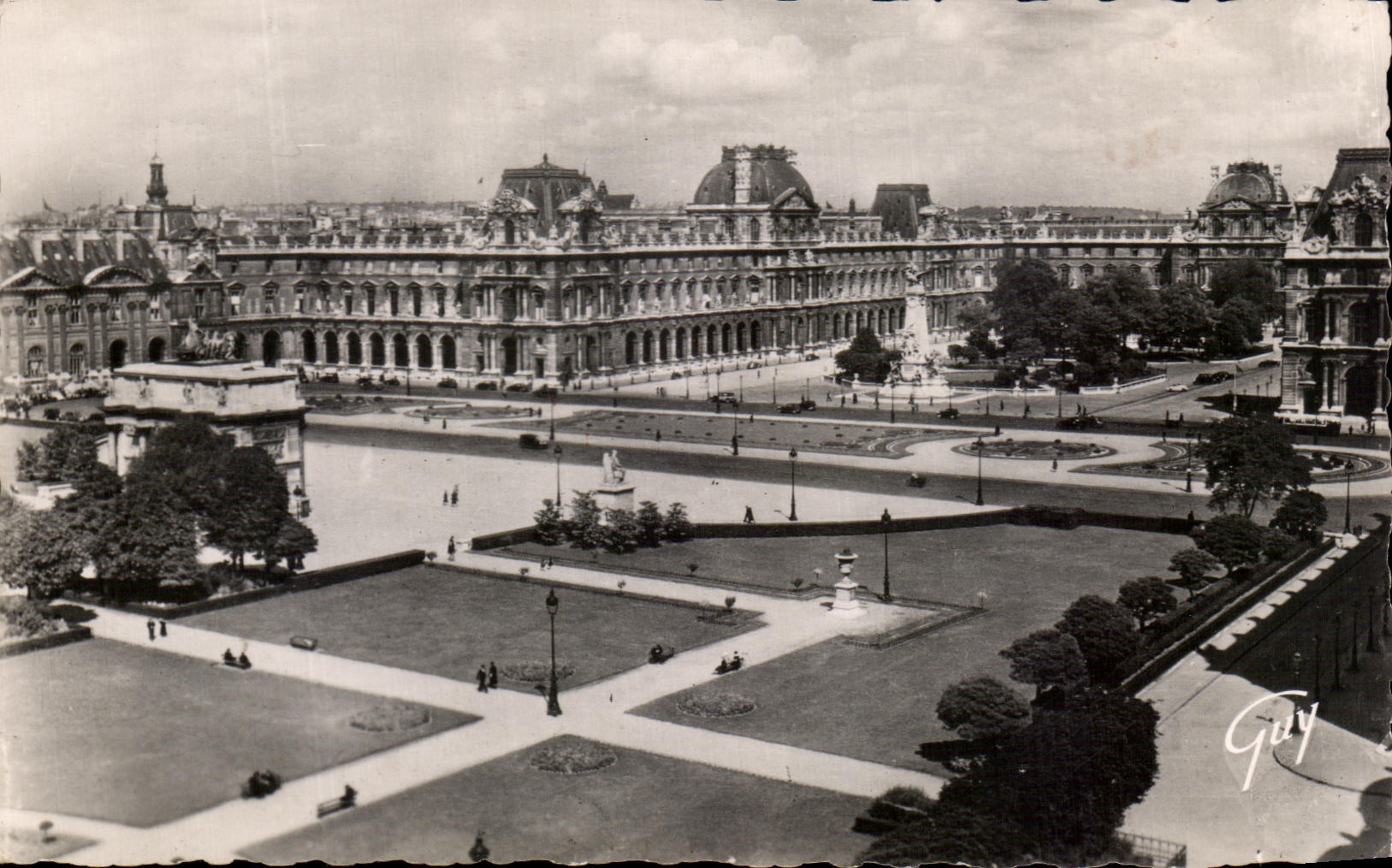 CPA Paris And Its Wonders View On the Place And the Palate Of the Louvre