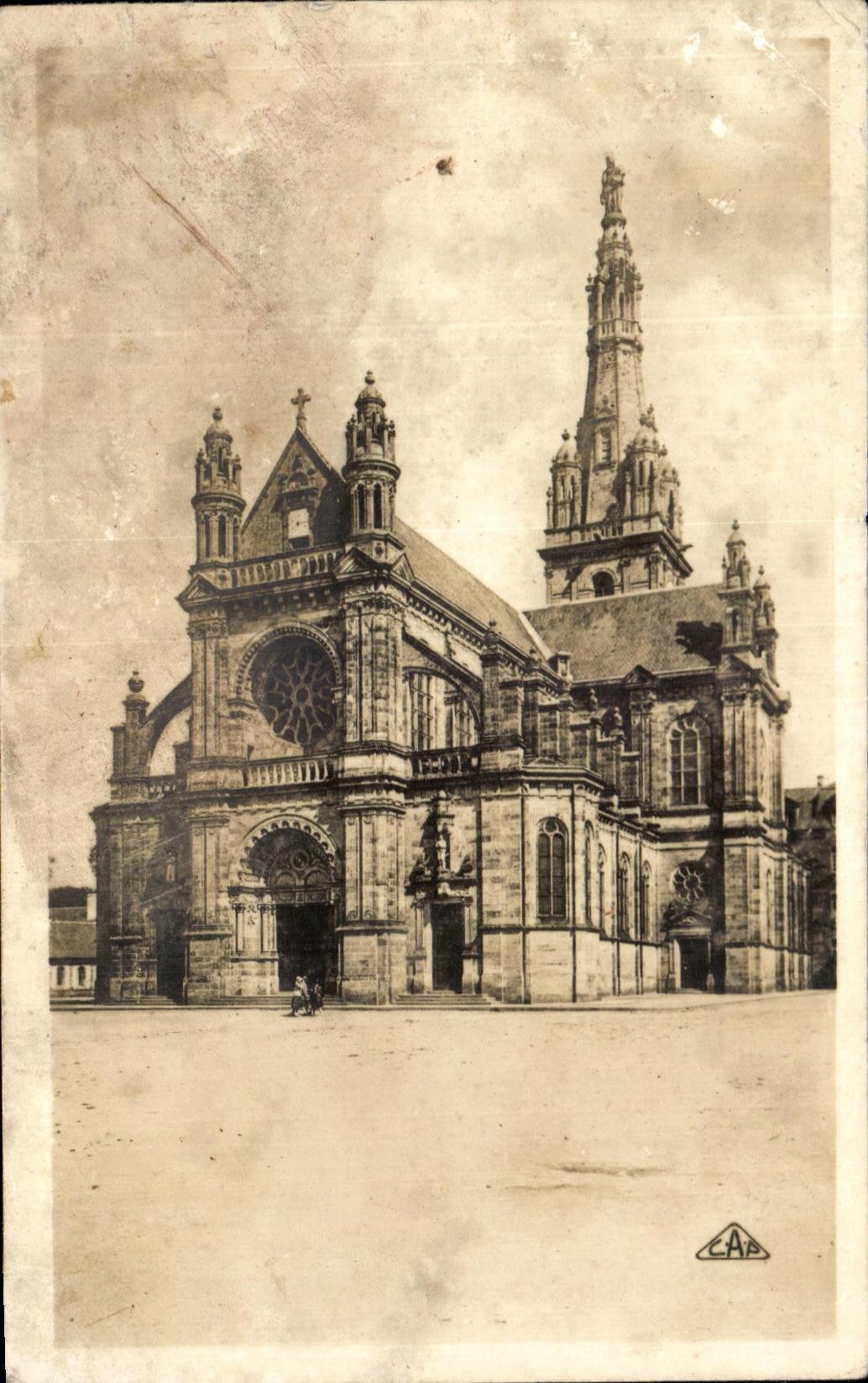 CPA co Anne D' Auray the Basilica