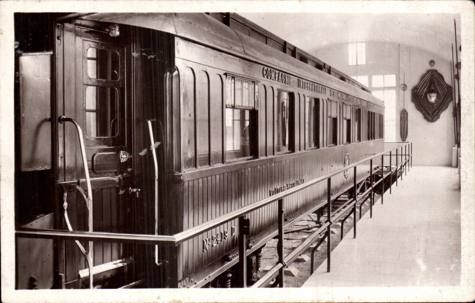 Taladro de CPA de Compiegne el coche del mariscal Foch Militaria