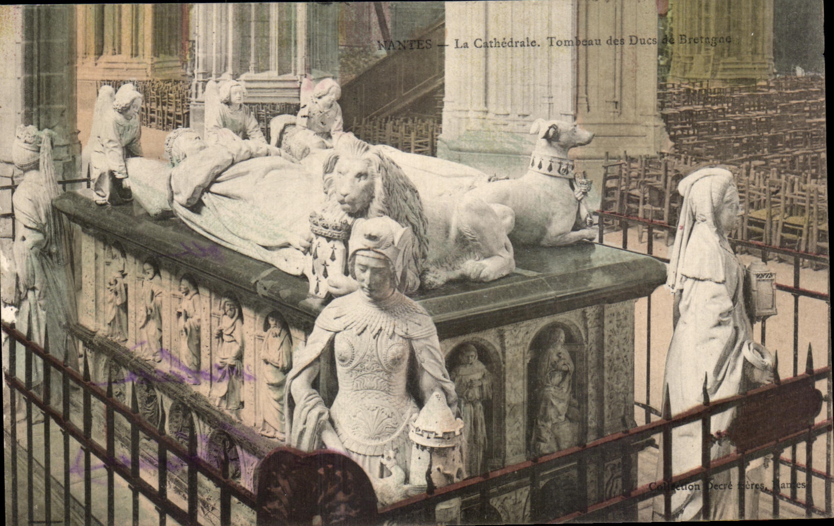 CPA Nantes the Cathedral Tomb of the Dukes of Brittany