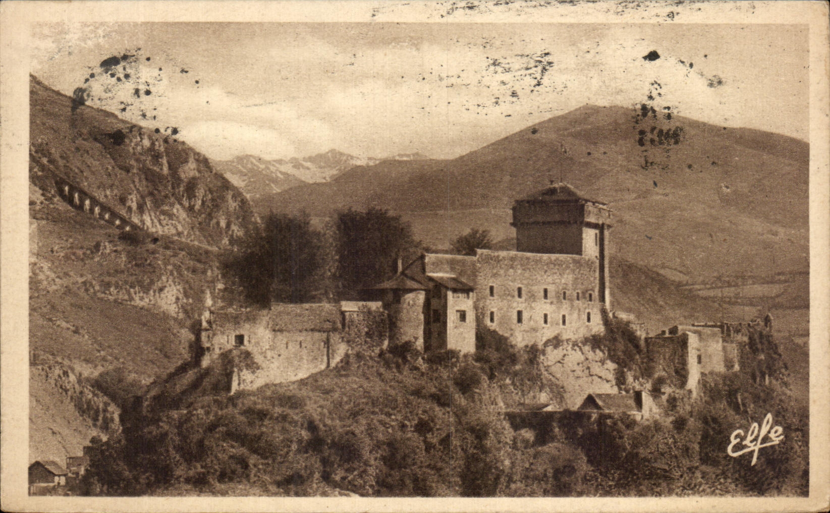 CPA Lourdes Seen from of the Castle Fort