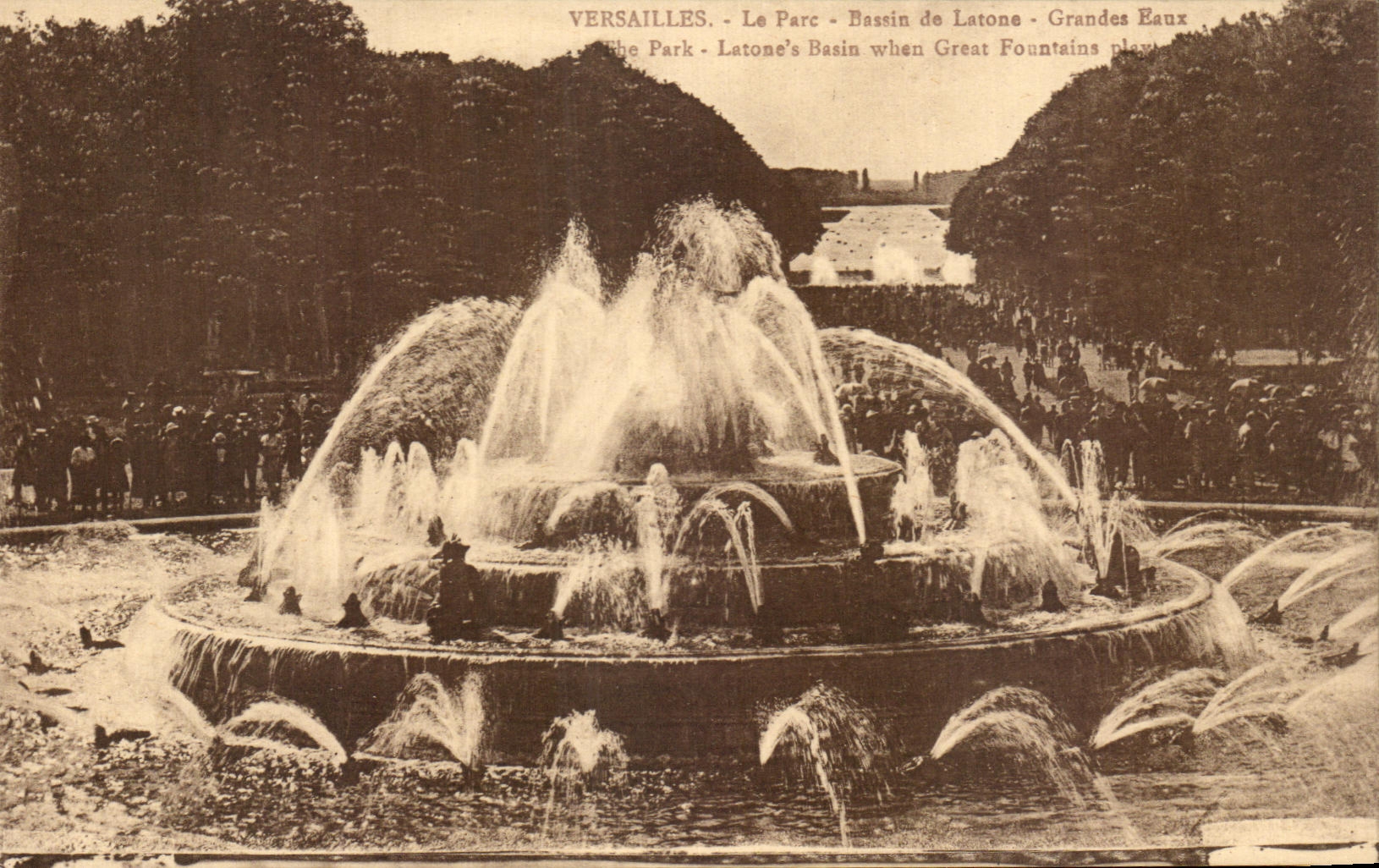 CPA Versailles the Park Basin of Latone Large water