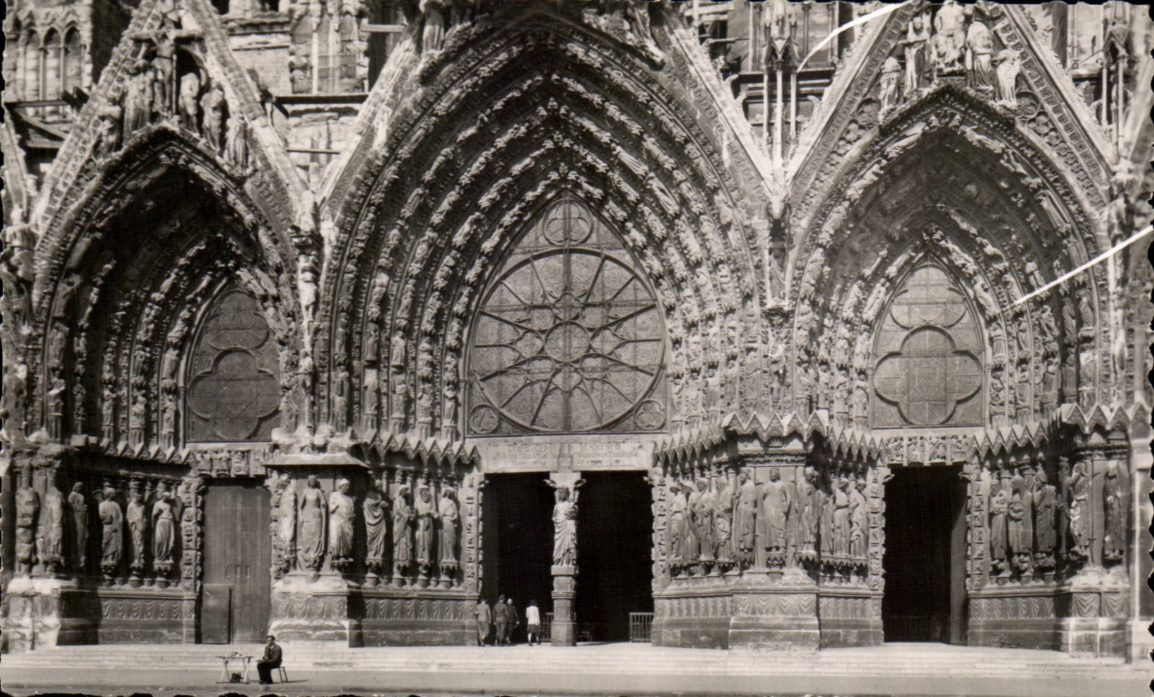CPA Rheims Cathedral three porches of the large gate