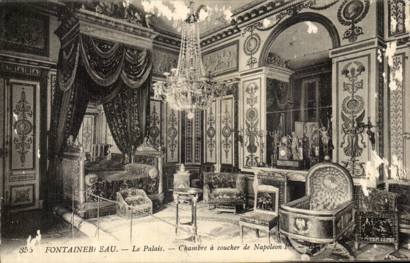 CPA Fontainebleau the Palate Room has Coucher of Napoleon 1st
