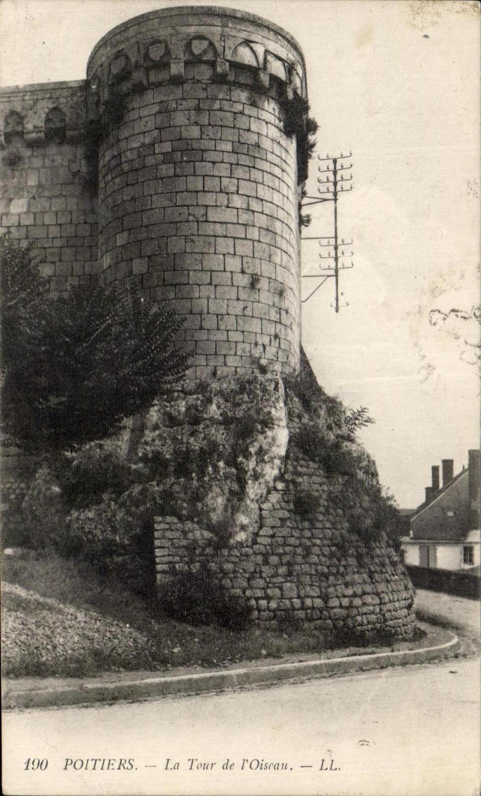 CPA Poitiers the Tower of the Bird