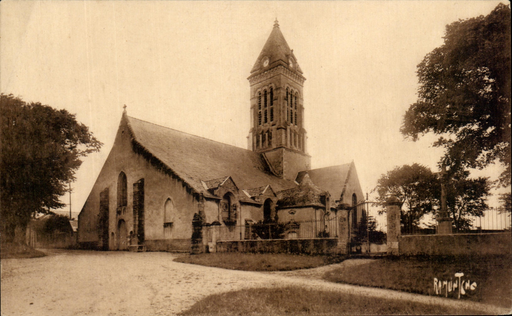 CPA Ile De Noirmoutier Church Saint Philbert