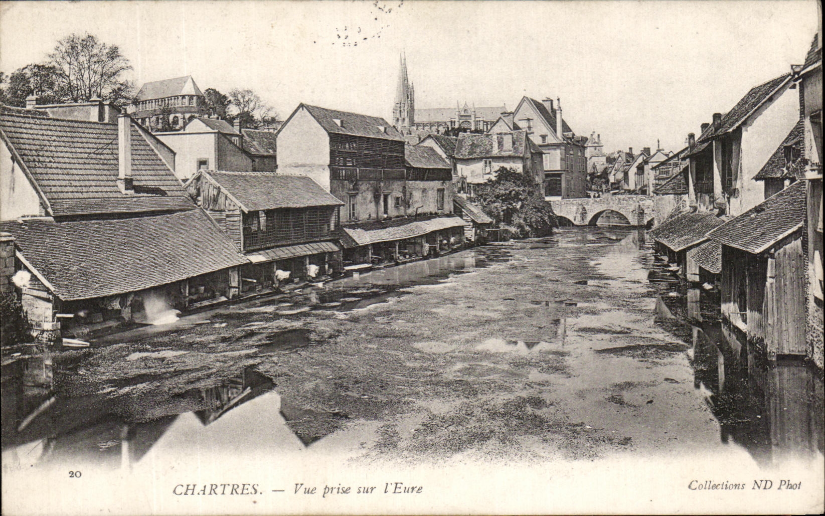 CPA Chartres Seen from On the Eure Laundrette