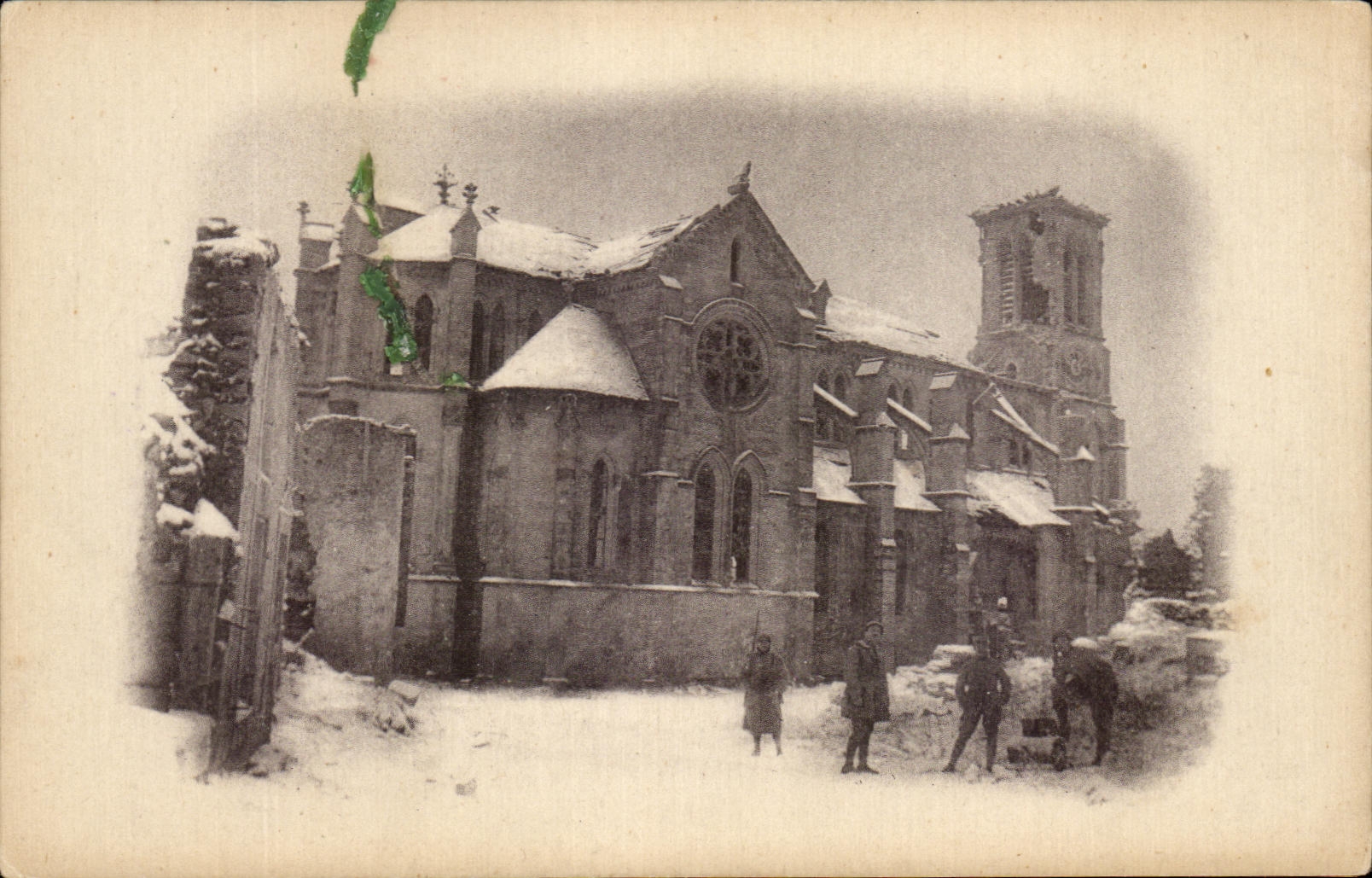 CPA Church militaria