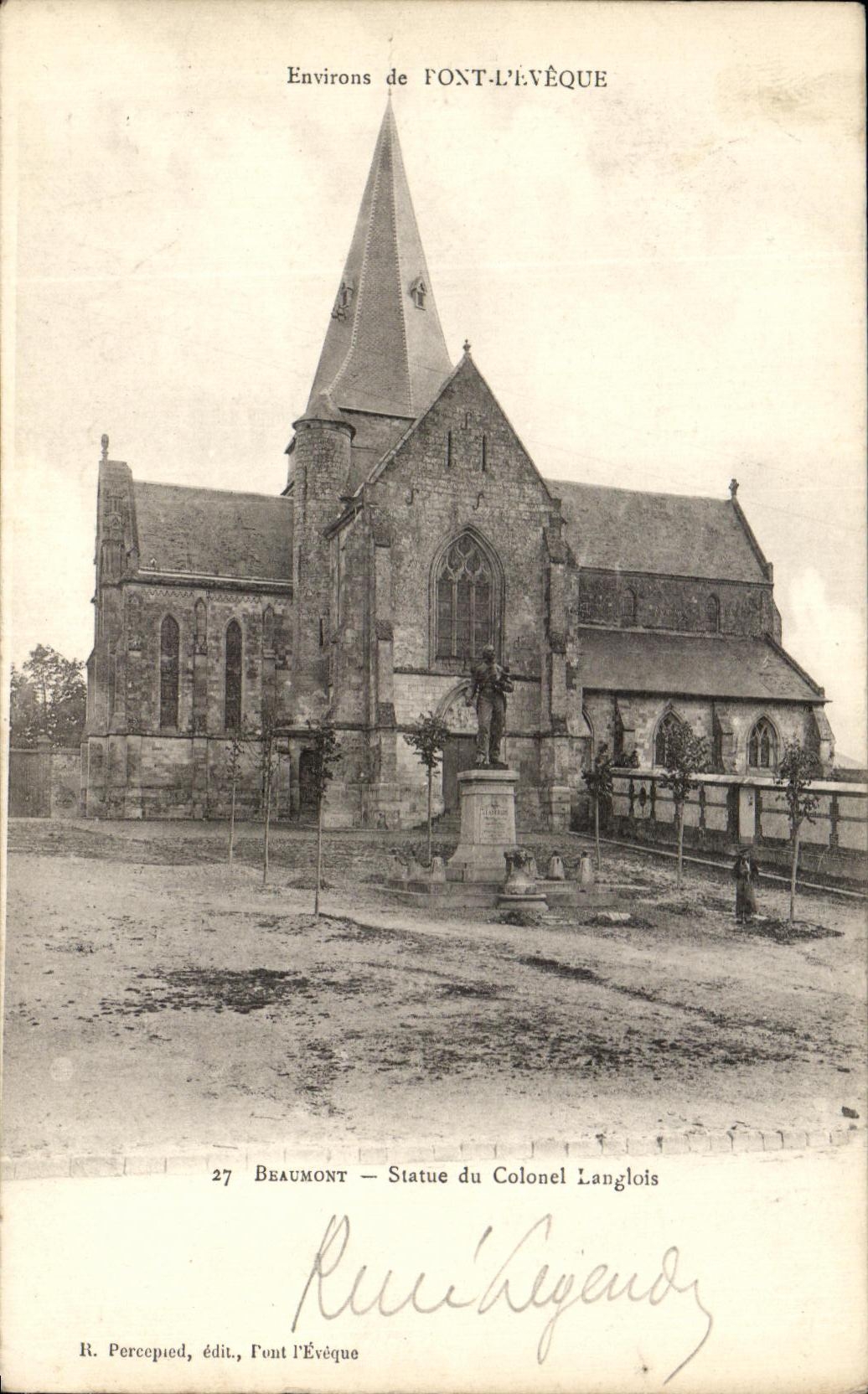 CPA Beaumont Statue Of the Colonel Langlois Surroundings of Pont-l'Ev4eque cheese