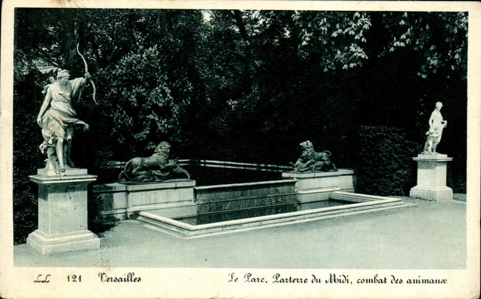 CPA Versailles the Partere Park of the South fights animals