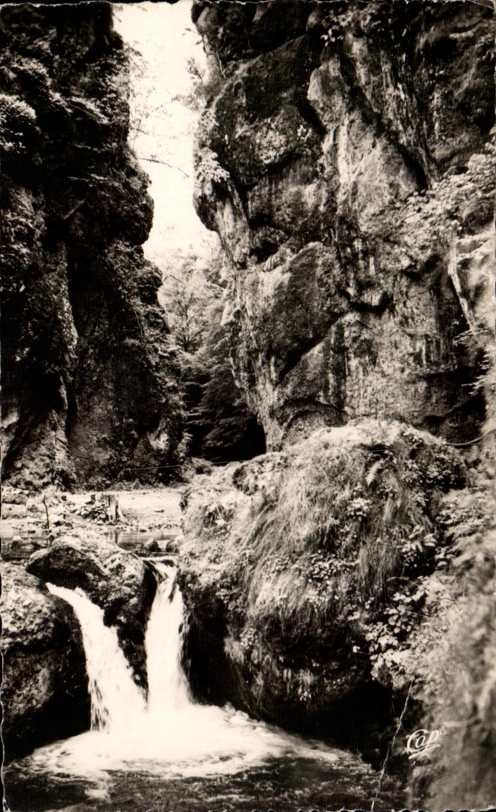 CPA Surroundings Of Vic On Cere the Step De Care