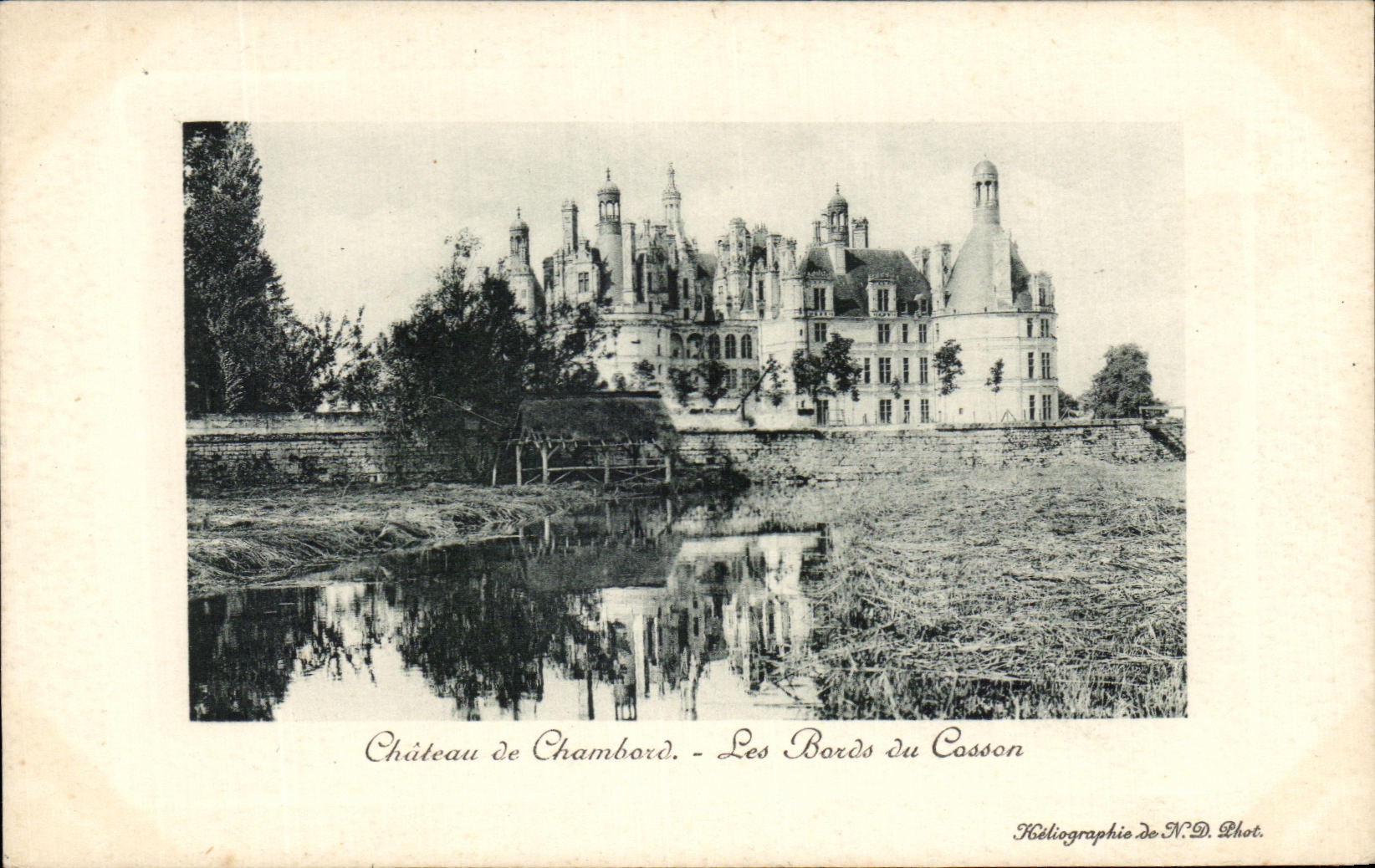 CPA Chateau de Chambord Les Bords du Cosson