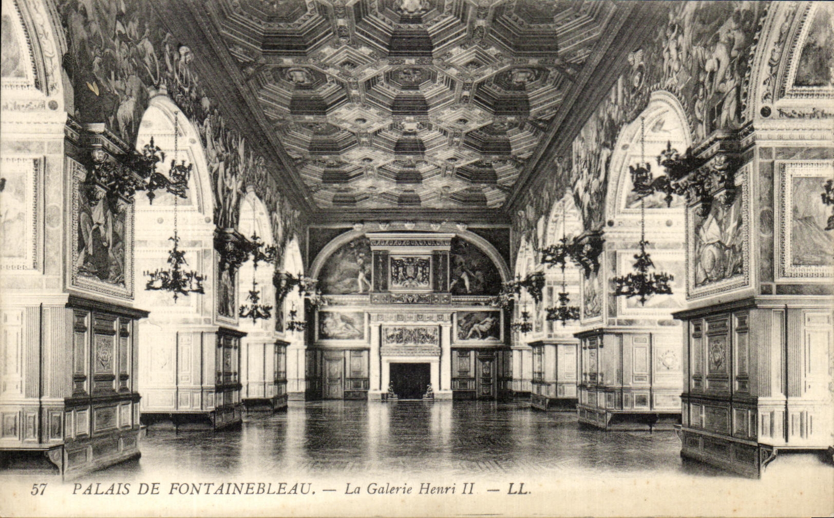 CPA Palate De Fontainebleau the Gallery Henri II