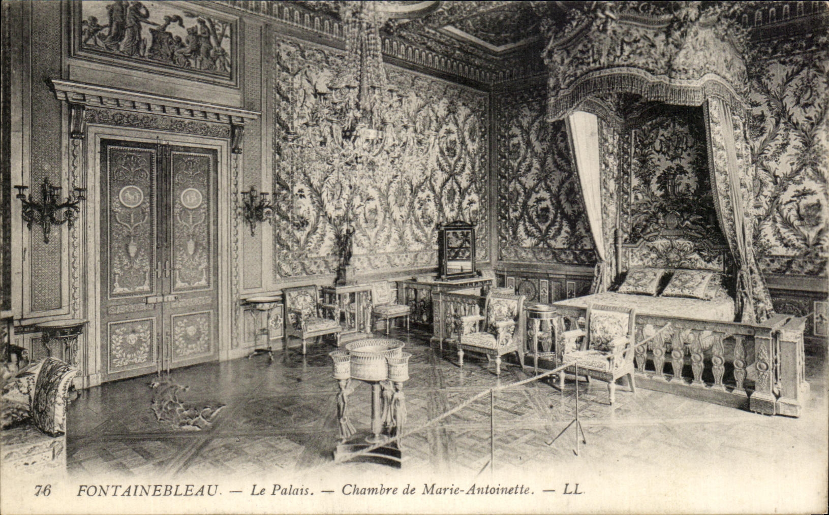 CPA Fontainebleau the Palate Room of Marie Antoinette