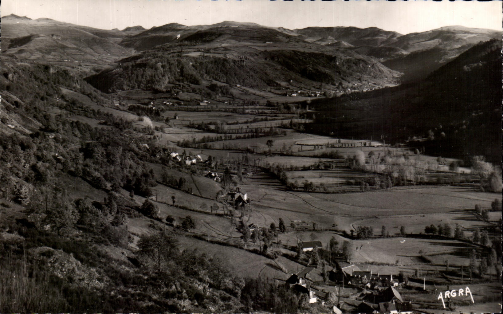CPA Salers Panorama on the valley of the Rat and Fontages