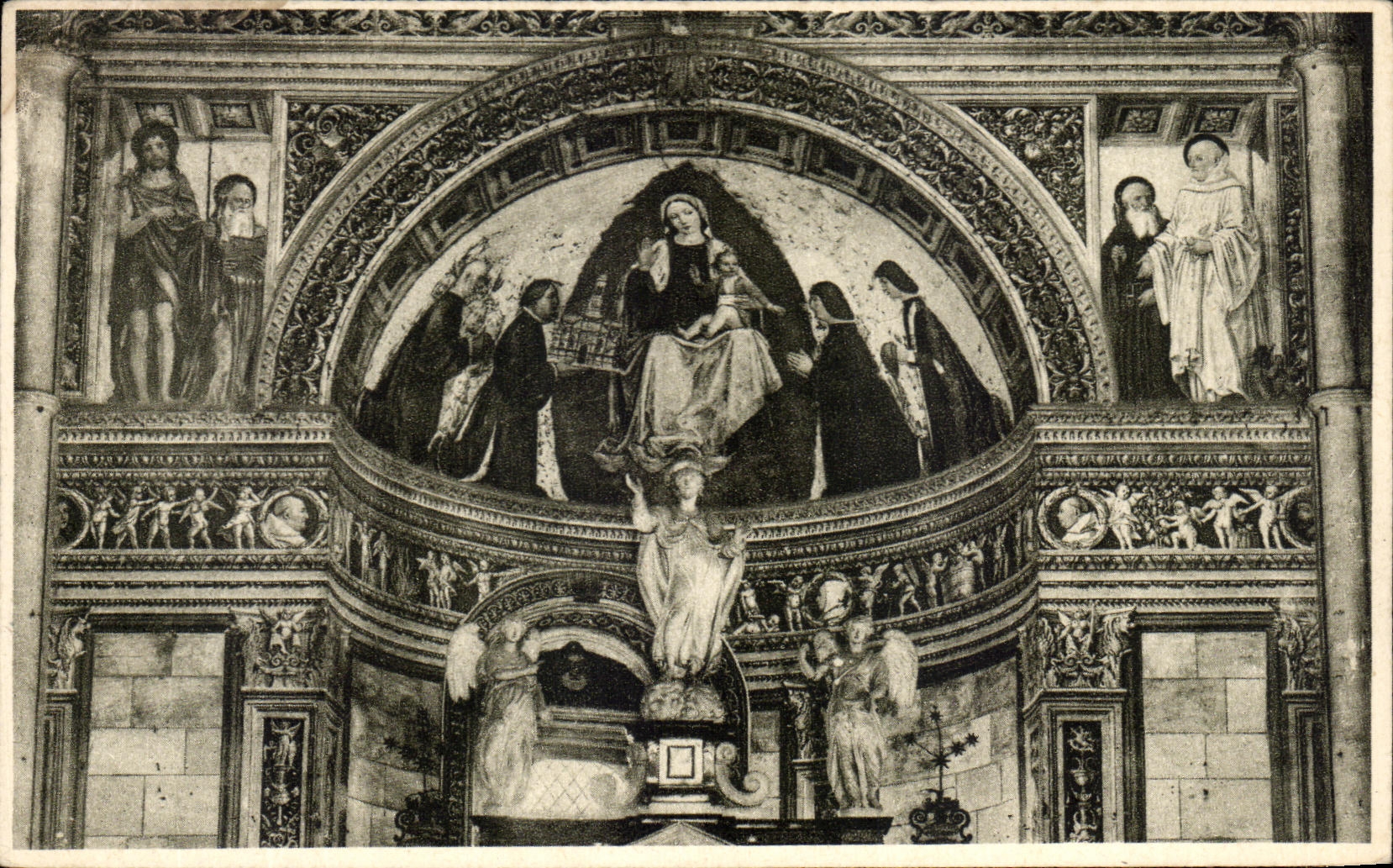 Idiota Affresco Del Bergognone de Pavia Testata Del Transetto de los Di de CPA Certosa