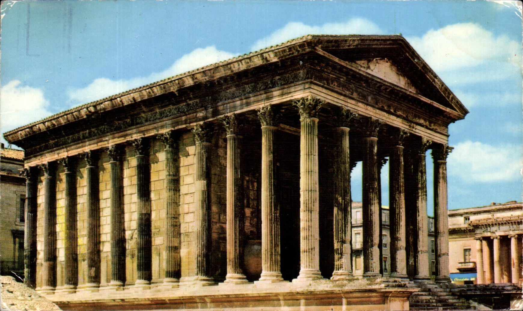 CPSM Nimes la casa cuadrada