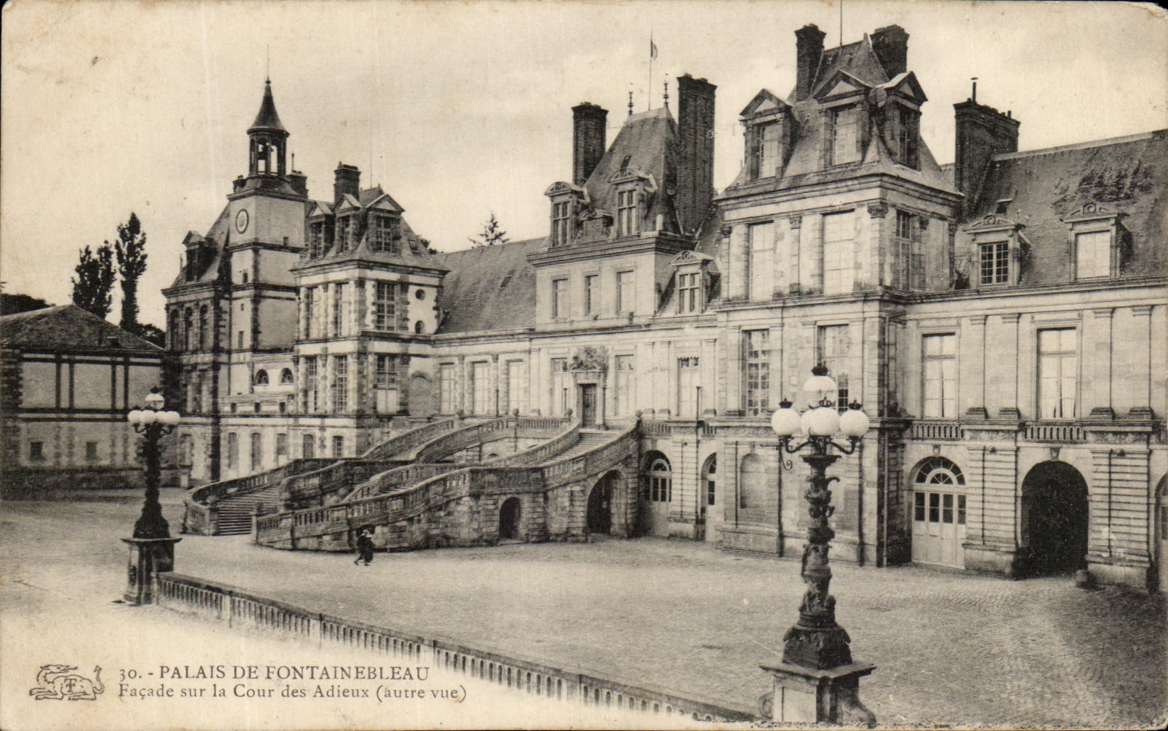 CPA Palate De Fontainebleau Frontage On the Court Of the Good-byes