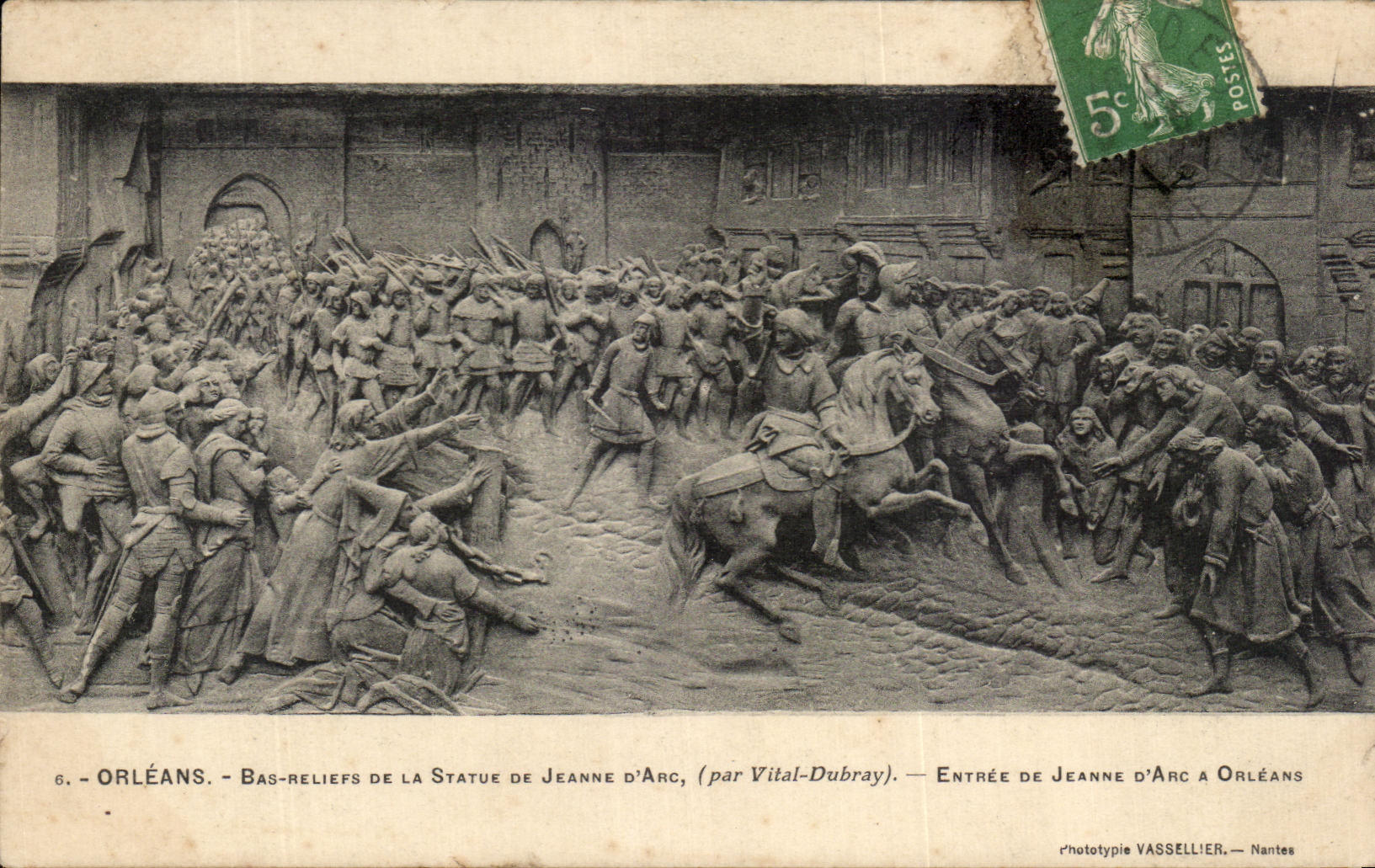 CPA Orleans Bas Reliefs Of Statue Of Jeanne of arc Entree of Jeanne of arc has Orleans