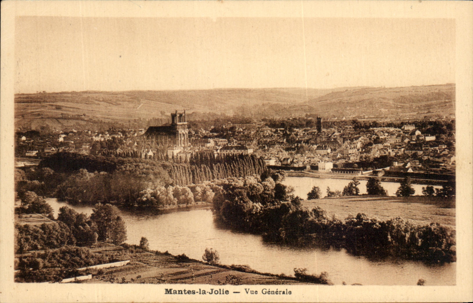 CPA Mantes La Jolie View