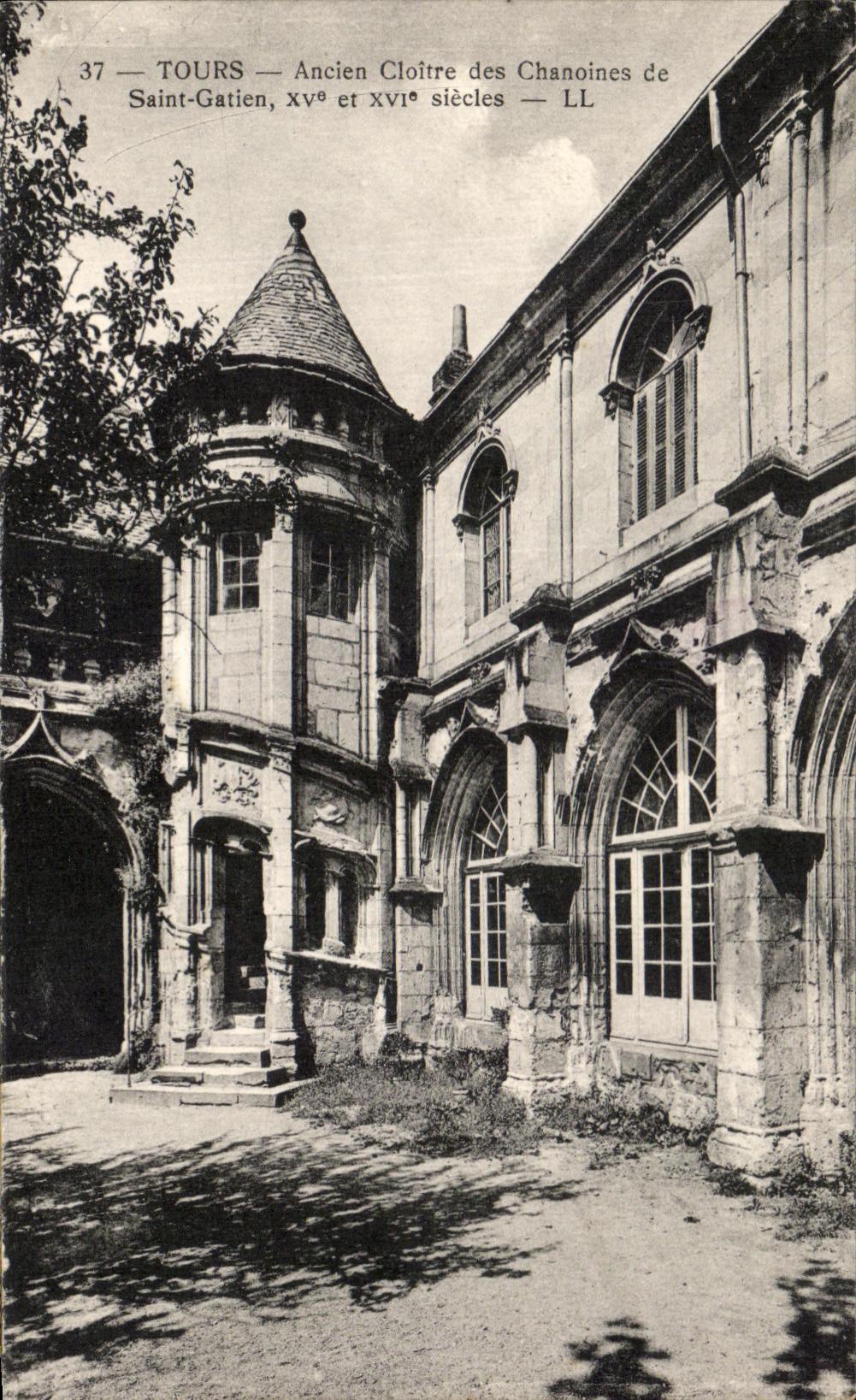 CPA Tours Ancien Cloitre Des Chanoines De Saint Gatien