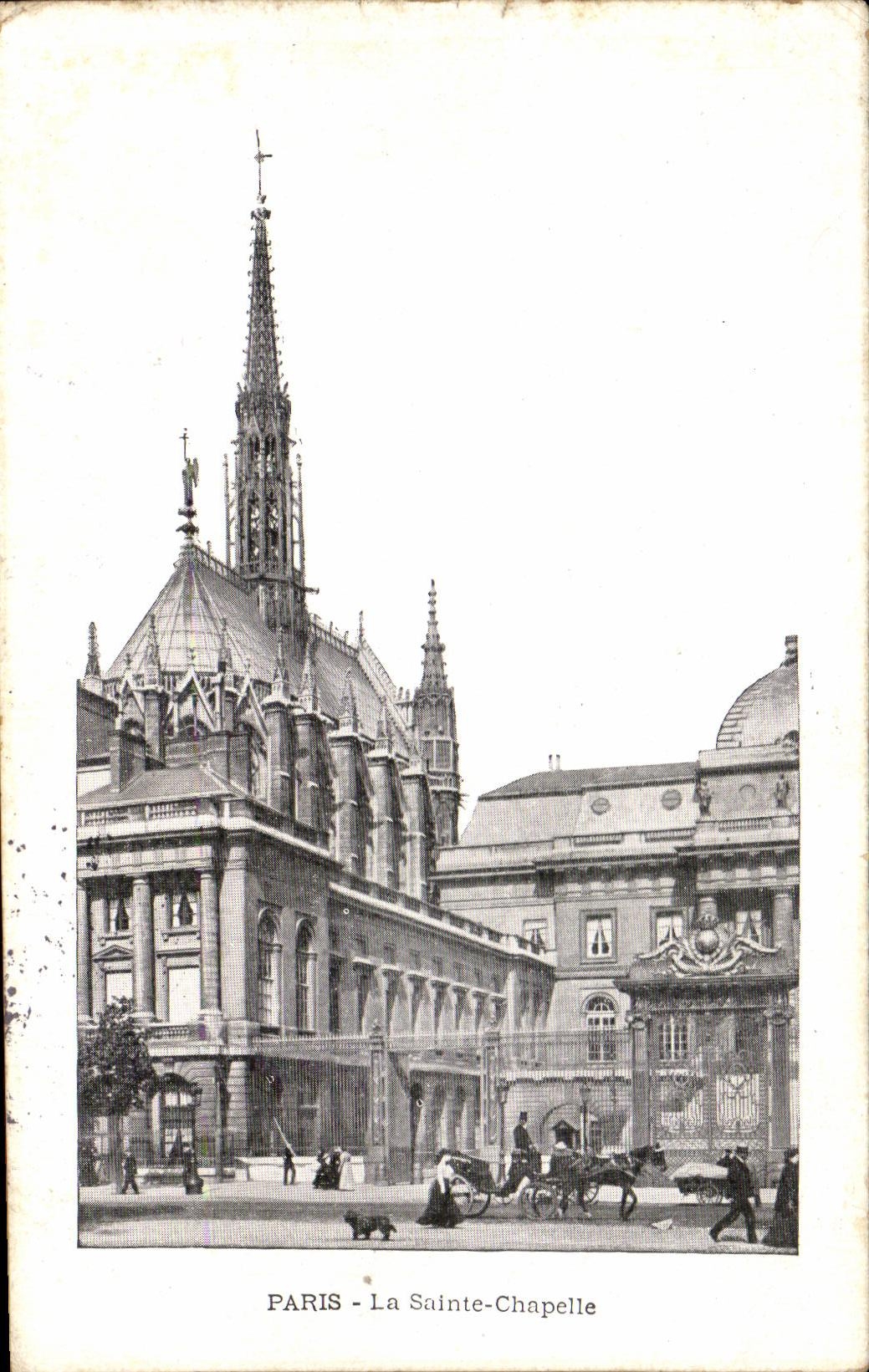 CPA Paris Sainte la camara acorazada