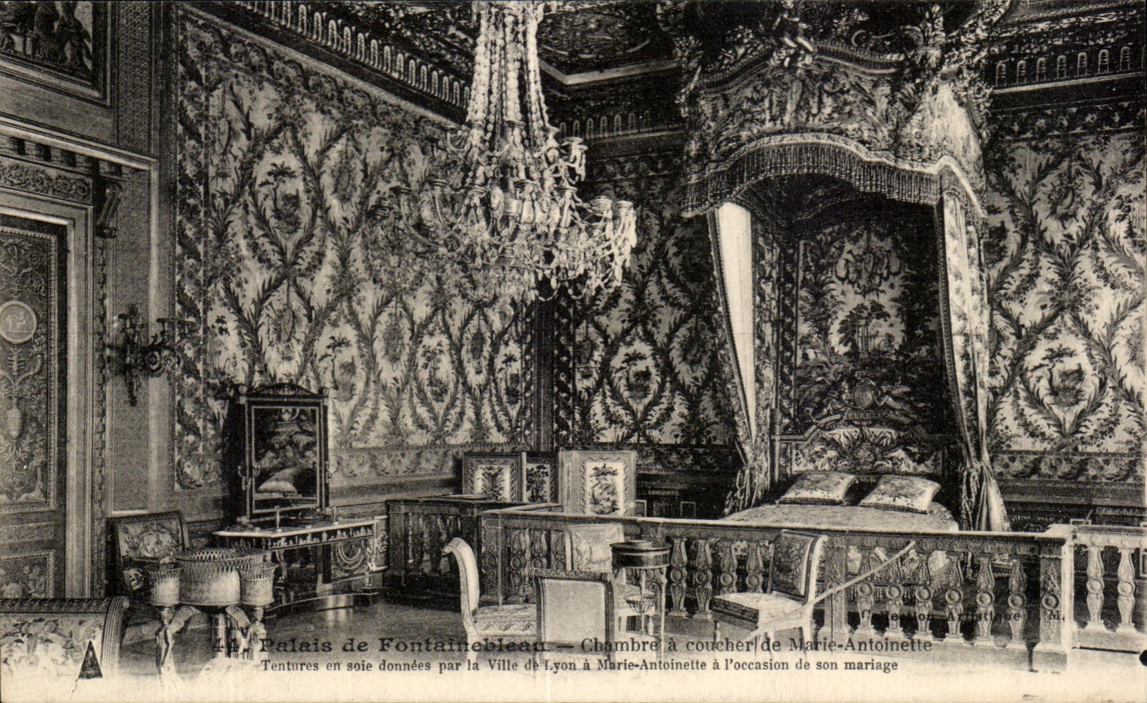 CPA Palate De Fontainebleau Room To be slept Of Marie Antoinette