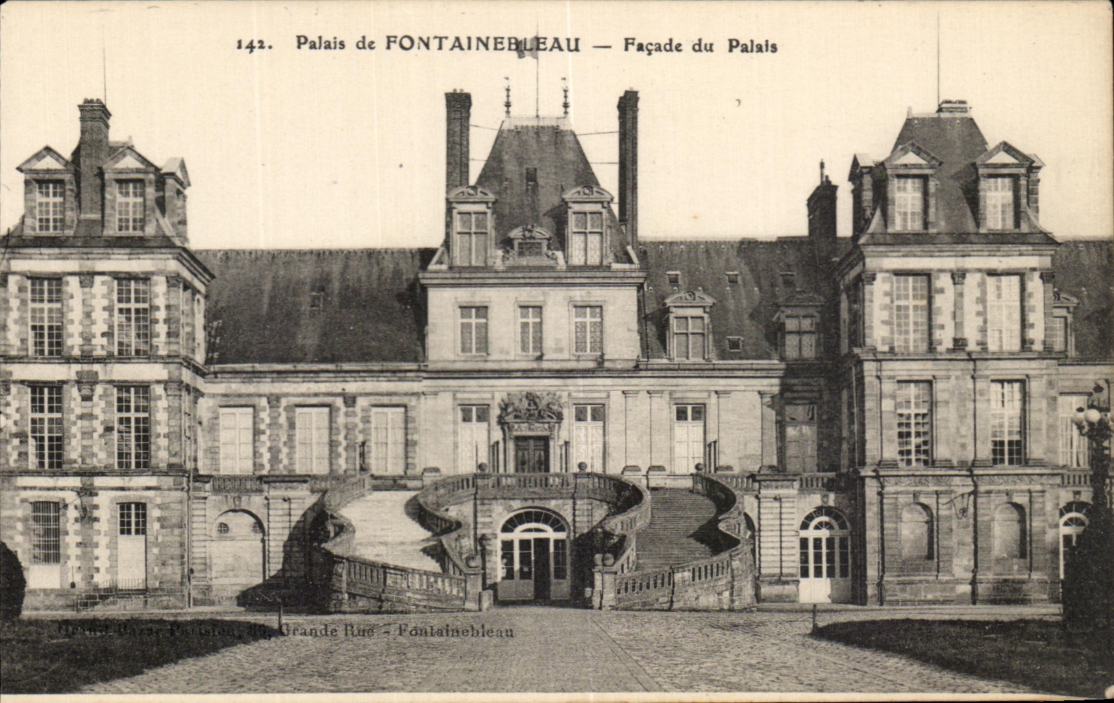 CPA Palate of Fontainebleau Frontage of the Palate