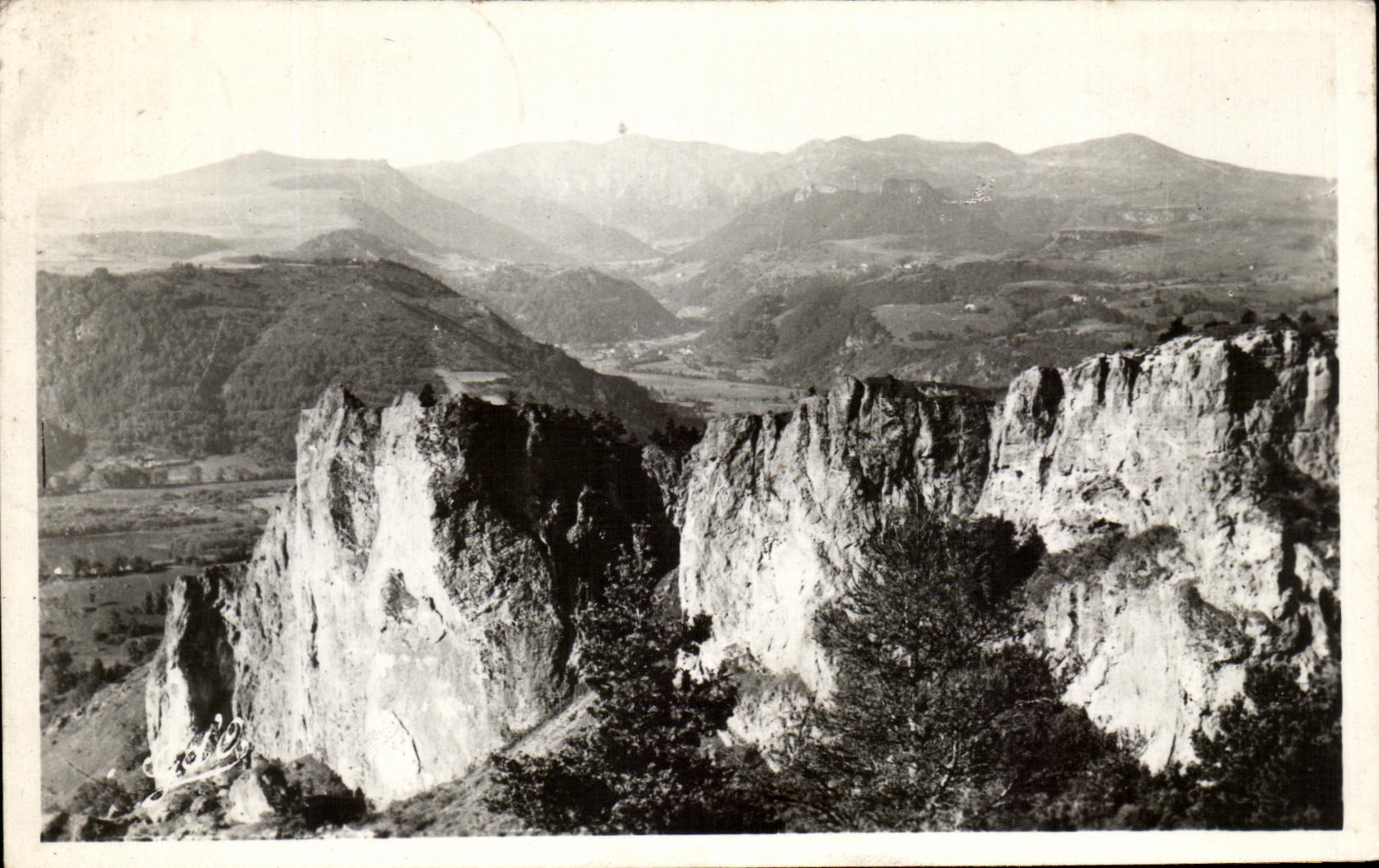 CPA the Tooth of the Marsh Valley of Chaudefour and Massif of Sancy