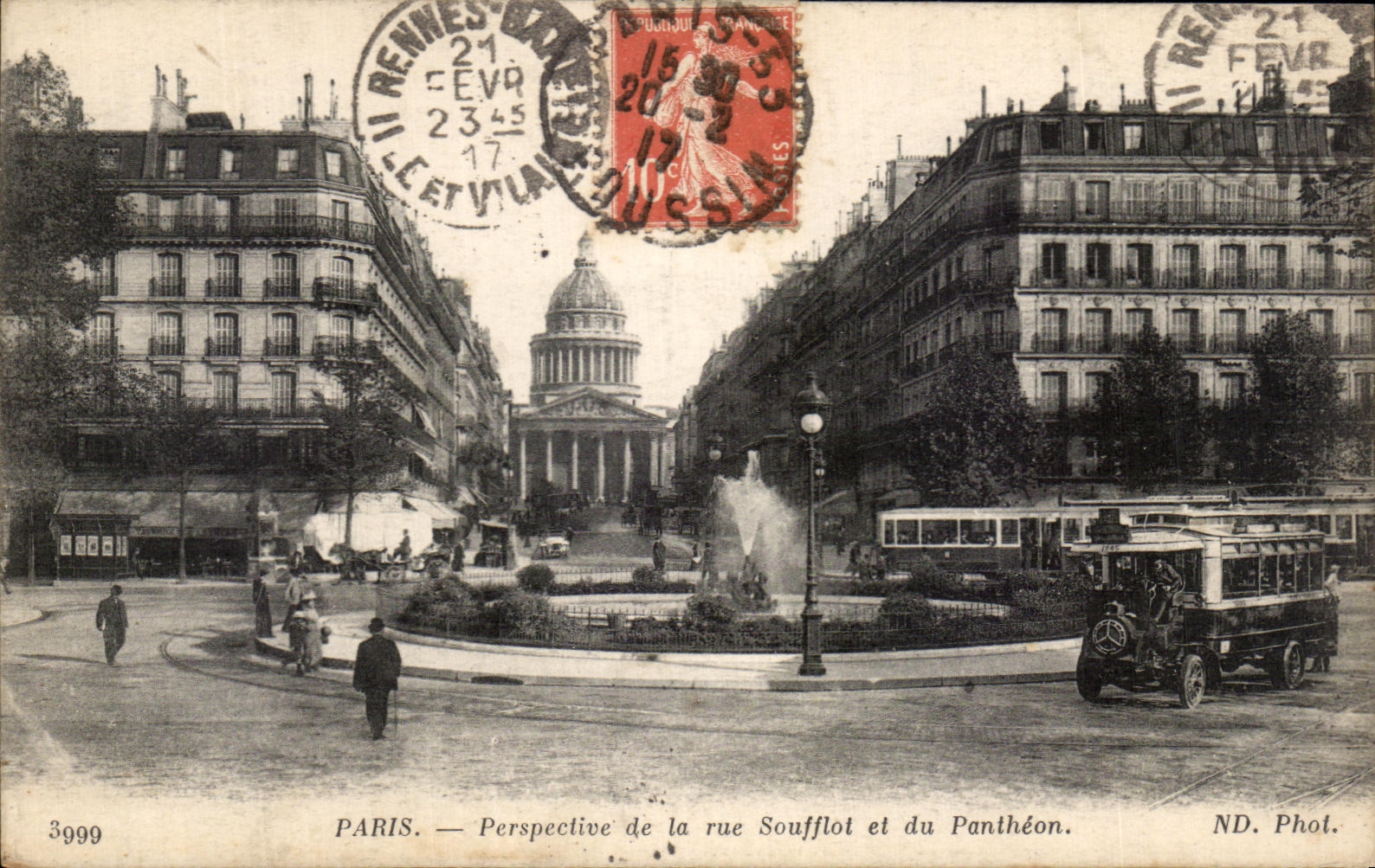 CPA Paris View of the Street Soufflot and the Pantheon