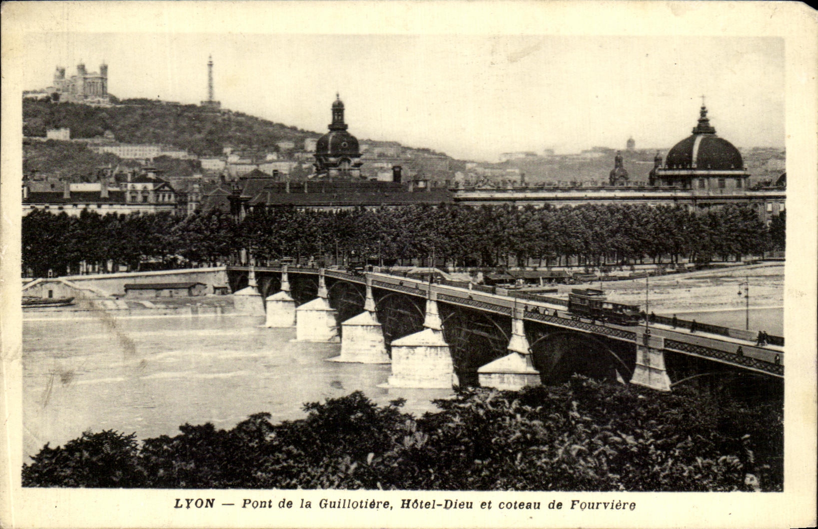 CPA Lyon Bridge Of Guillotiere Hotel God And slope De Fourviere