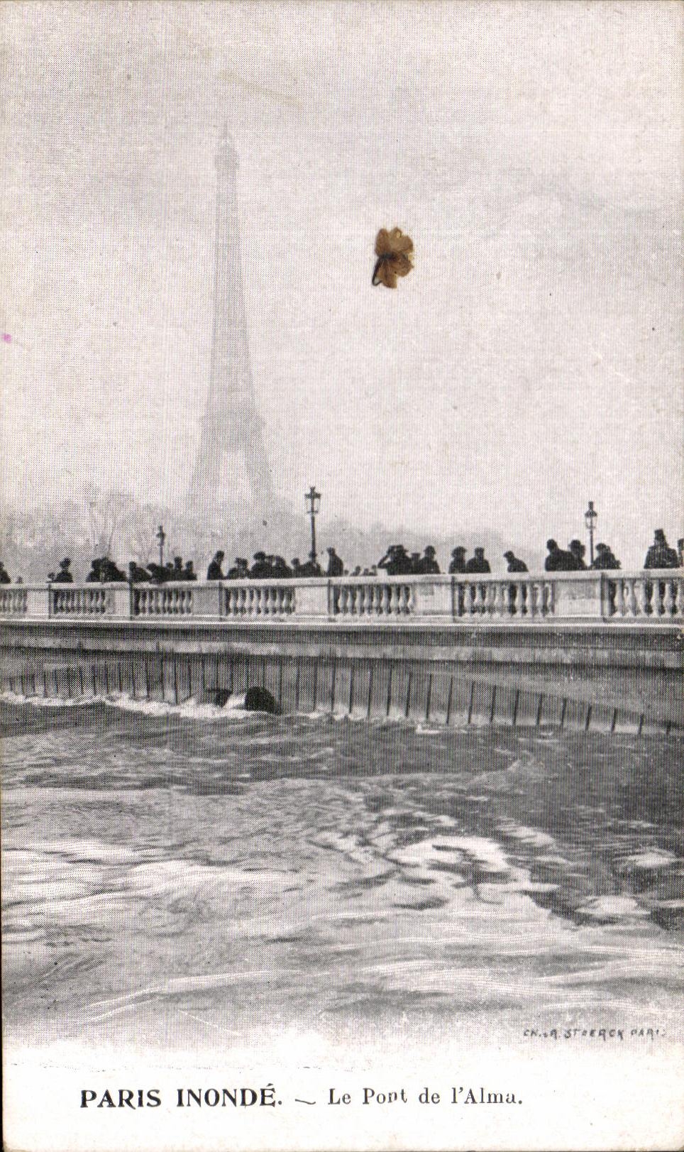 CPA Paris Floods the Bridge of Alma Eiffel Tower