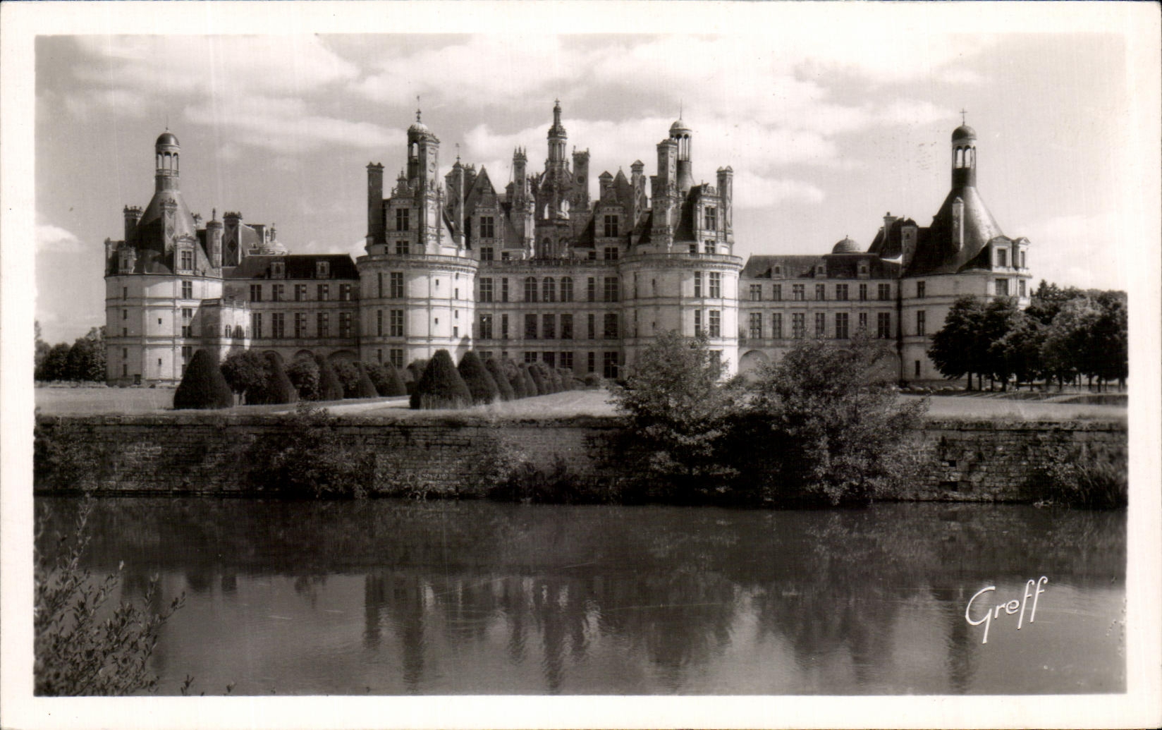 CPA En Touraine Les Chateaux De La Loire Chateau de Chambord Facade Nord