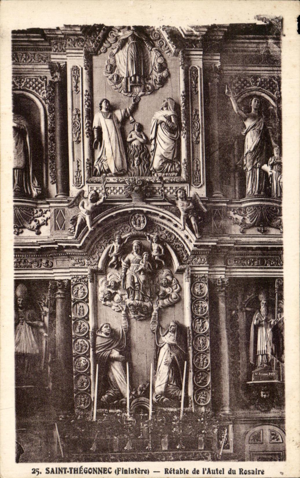 CPA Saint Thegonnec Retable de I'Autel du Rosaire