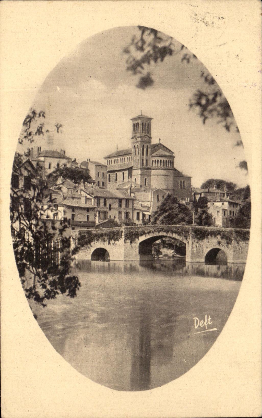 CPA Clisson mientras que da un paseo la iglesia de Notre Dame y Pont del valle